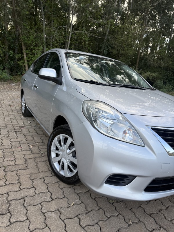 VERSA 1.6 16V FLEX SV 4P MANUAL - 2013 - ARROIO DO MEIO