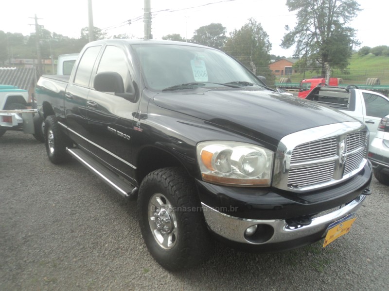 RAM 5.9 2500 SLT 4X4 CD I6 24V TURBO DIESEL 4P AUTOMÁTICO - 2006 - FARROUPILHA