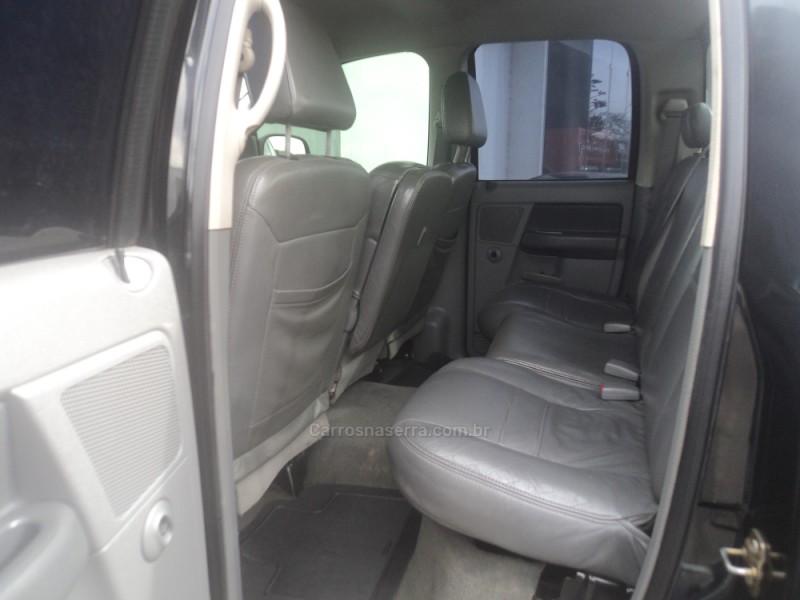 RAM 5.9 2500 SLT 4X4 CD I6 24V TURBO DIESEL 4P AUTOMÁTICO - 2006 - FARROUPILHA
