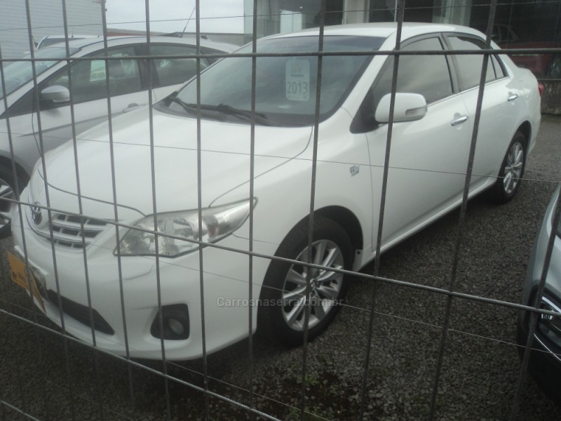 COROLLA 2.0 ALTIS 16V FLEX 4P AUTOMÁTICO - 2013 - FARROUPILHA