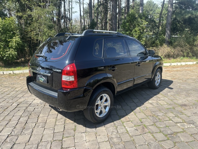 TUCSON 2.0 MPFI GLS 16V 143CV 2WD FLEX 4P AUTOMÁTICO - 2010 - NOVA PRATA