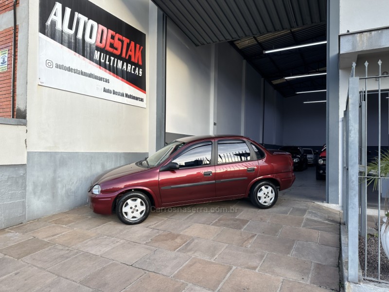 corsa 1.0 mpfi classic sedan life 8v flex 4p manual 2010 caxias do sul