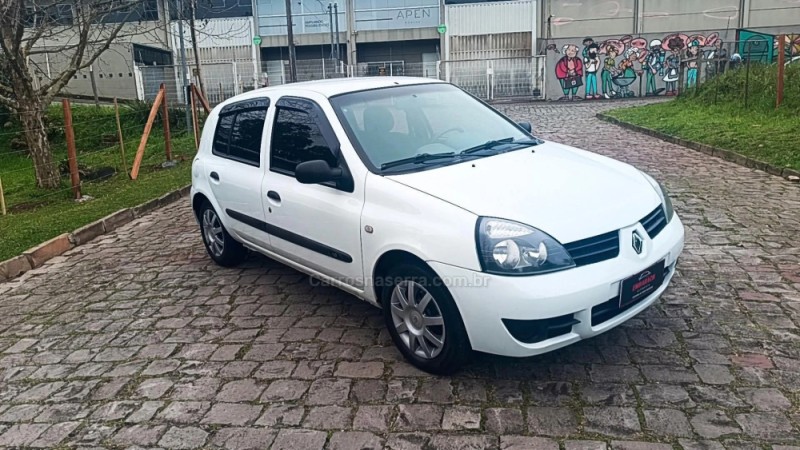 CLIO 1.0 AUTHENTIQUE 8V GASOLINA 4P MANUAL - 2007 - CAXIAS DO SUL