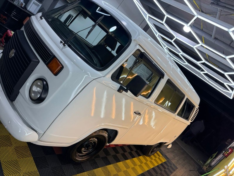 KOMBI 1.4 MI STD LOTAÇÃO 8V FLEX 3P MANUAL - 2010 - FARROUPILHA