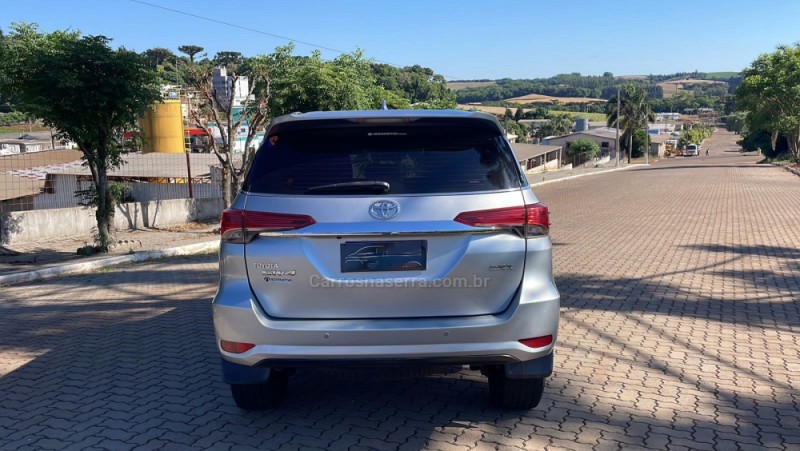 HILUX SW4 3.0 SRV 4X4 16V TURBO INTERCOOLER DIESEL 4P AUTOMÁTICO - 2016 - CAXIAS DO SUL