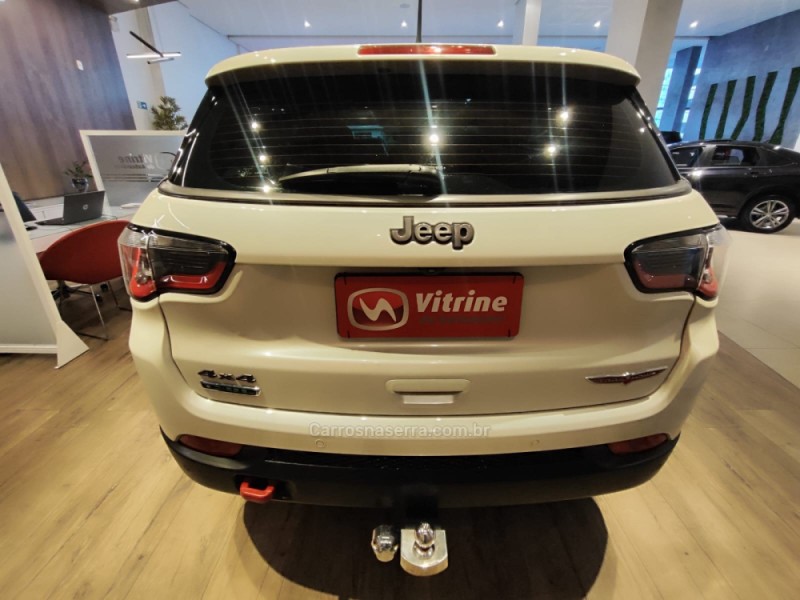 COMPASS 2.0 16V DIESEL TRAILHAWK 4X4 AUTOMÁTICO - 2017 - ERECHIM