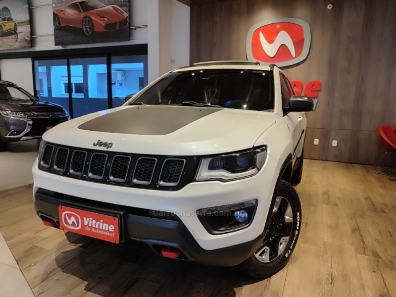 COMPASS 2.0 16V DIESEL TRAILHAWK 4X4 AUTOMÁTICO - 2017 - ERECHIM