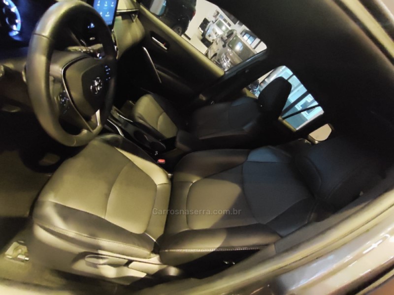 COROLLA 2.0 CROSS XRE 16V FLEX 4P AUTOMÁTICO - 2024 - ERECHIM