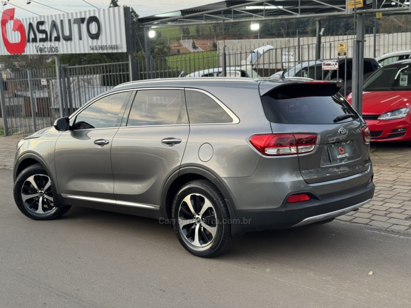 SORENTO 3.3 EX V6 24V GASOLINA 4P 7 LUGARES AUTOMATICO - 2016 - NOVA PRATA