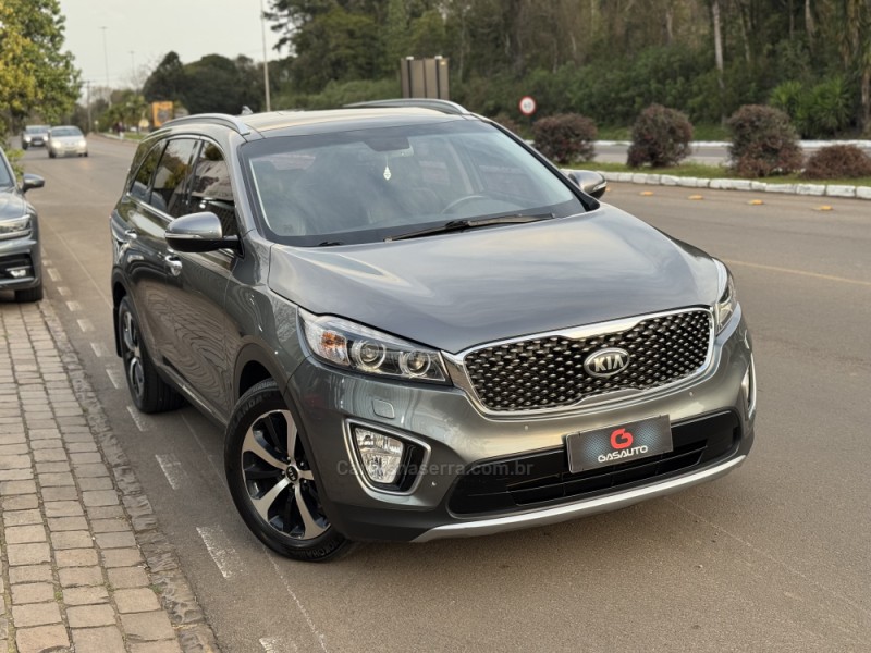 SORENTO 3.3 EX V6 24V GASOLINA 4P 7 LUGARES AUTOMATICO - 2016 - NOVA PRATA