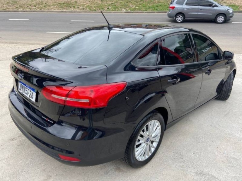 FOCUS 2.0 SE SEDAN 16V FLEX 4P AUTOMÁTICO - 2018 - CAXIAS DO SUL