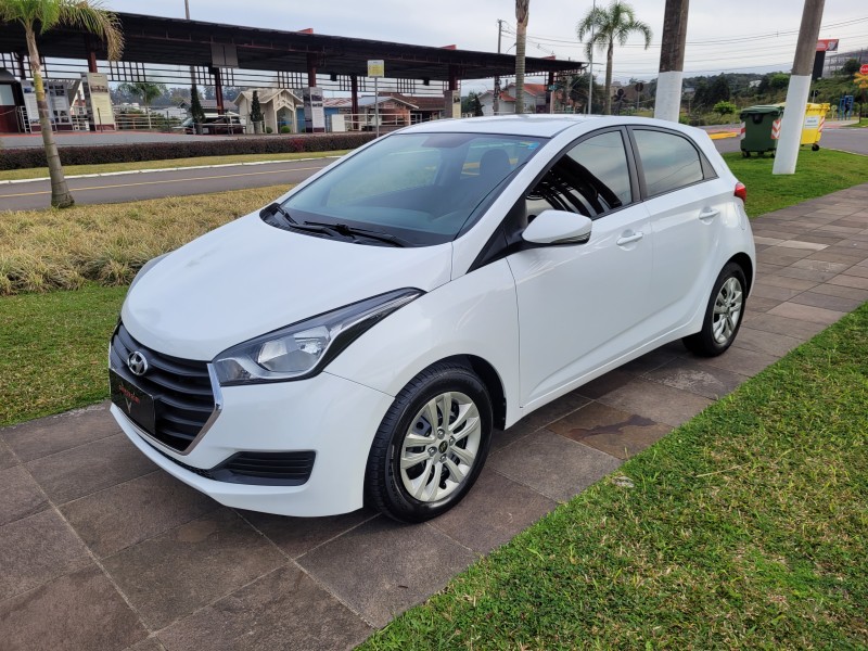HB20 1.6 COMFORT PLUS 16V FLEX 4P MANUAL - 2016 - CARLOS BARBOSA