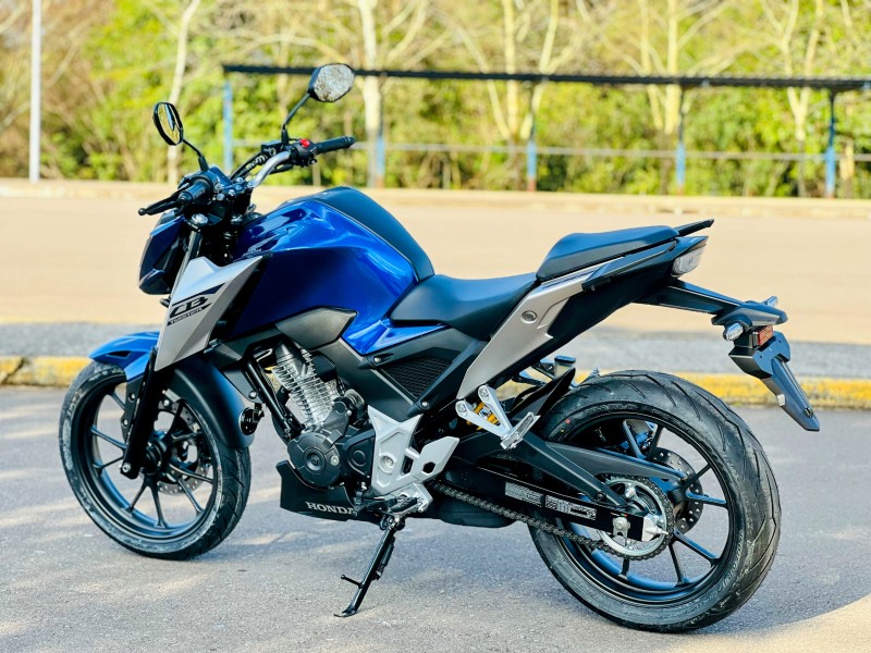 CB 300F TWISTER ABS - 2026 - BENTO GONçALVES