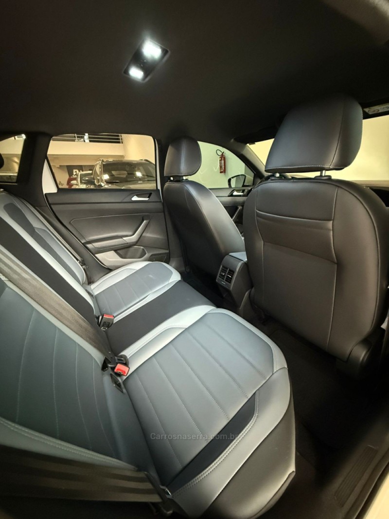 NIVUS 1.0 TSI HIGHLINE FLEX 4P AUTOMÁTICO - 2022 - LAJEADO