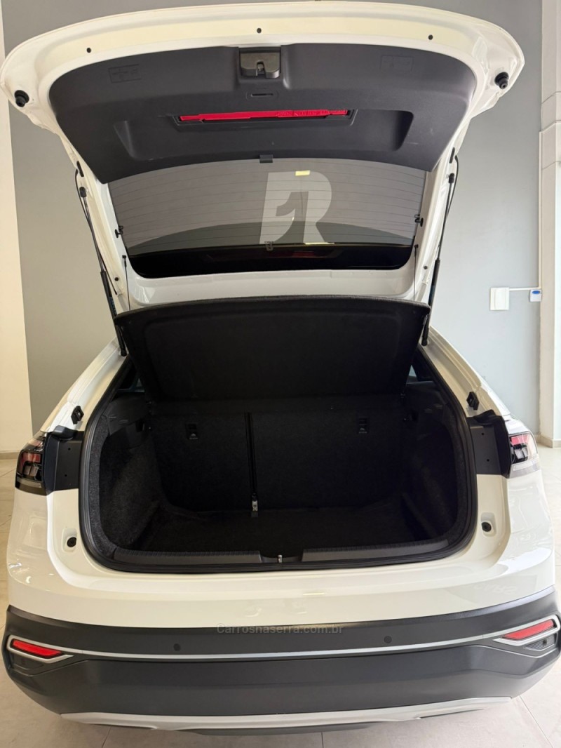 NIVUS 1.0 TSI HIGHLINE FLEX 4P AUTOMÁTICO - 2022 - LAJEADO