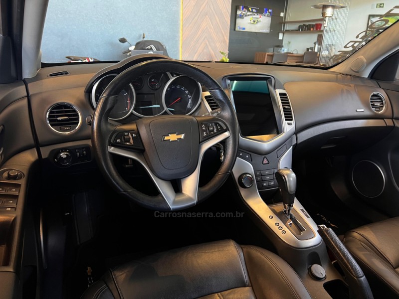 CRUZE 1.8 LT SPORT6 16V FLEX 4P AUTOMÁTICO - 2014 - CAMPO BOM