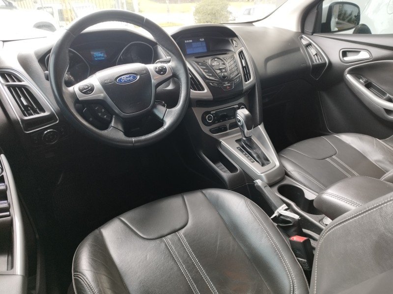 FOCUS 2.0 SE 16V FLEX 4P AUTOMÁTICO - 2015 - VERANóPOLIS