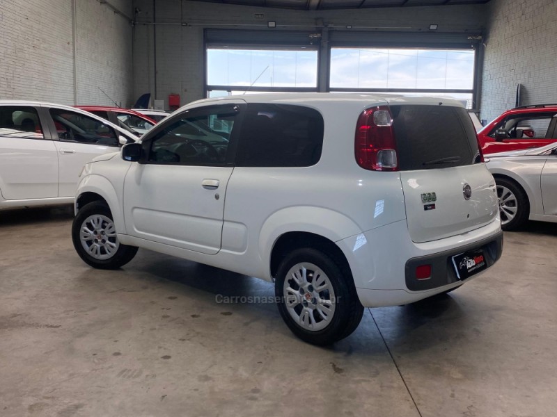 UNO 1.4 EVO ECONOMY 8V FLEX 2P MANUAL - 2012 - VACARIA