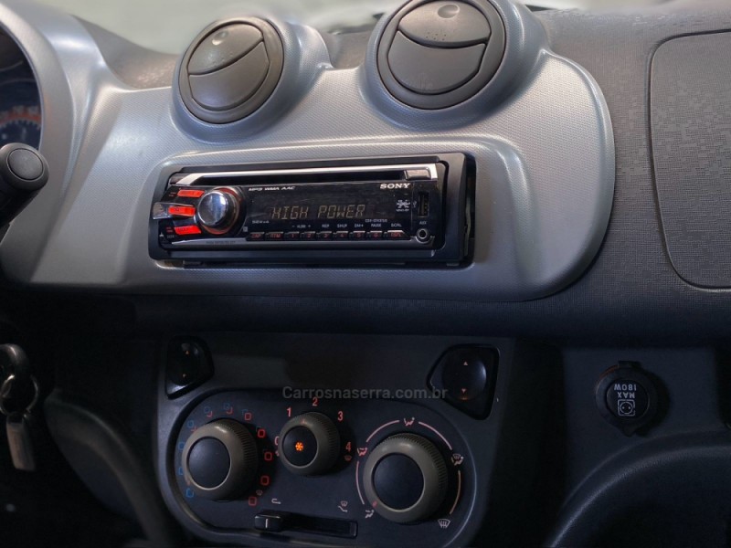 UNO 1.4 EVO ECONOMY 8V FLEX 2P MANUAL - 2012 - VACARIA