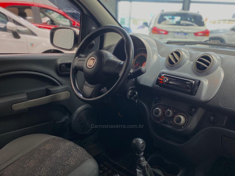 UNO 1.4 EVO ECONOMY 8V FLEX 2P MANUAL - 2012 - VACARIA