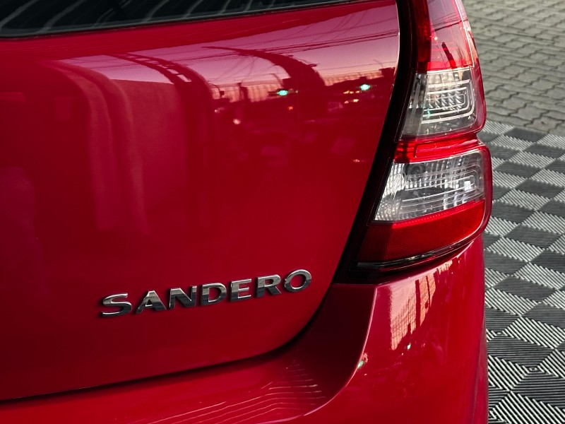SANDERO 1.0 AUTHENTIQUE 16V FLEX 4P MANUAL - 2012 - CAXIAS DO SUL