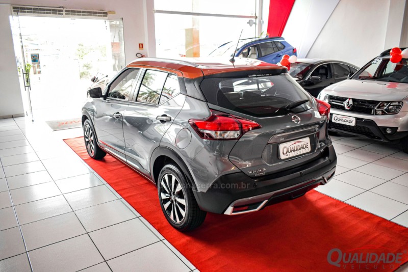KICKS 1.6 16V FLEX SL 4P XTRONIC - 2017 - SANTA CRUZ DO SUL