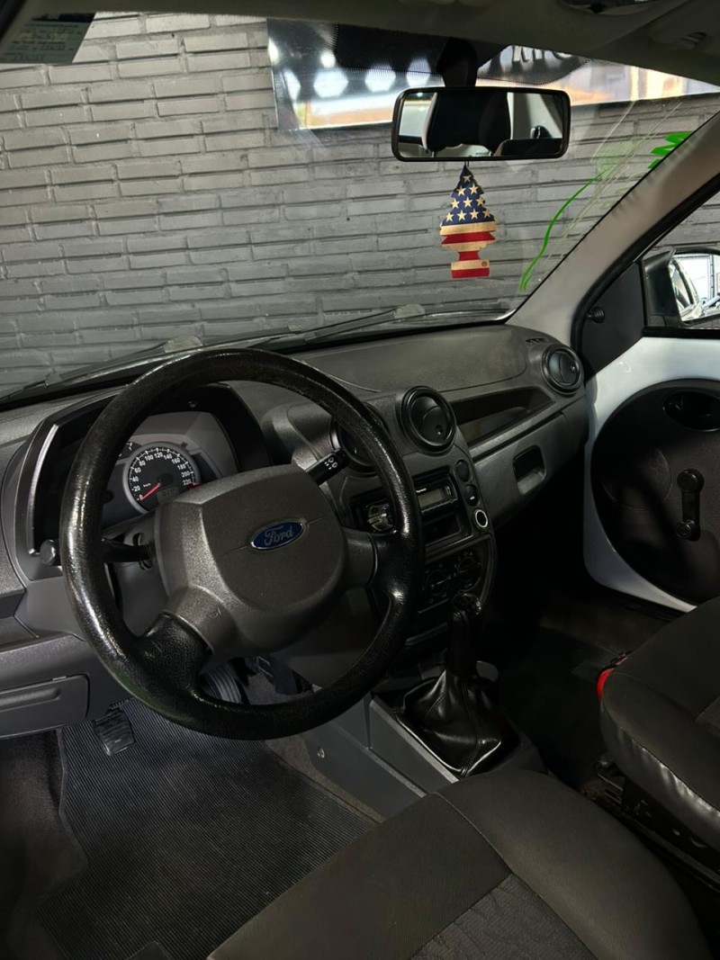 KA  - 2010 - FELIZ