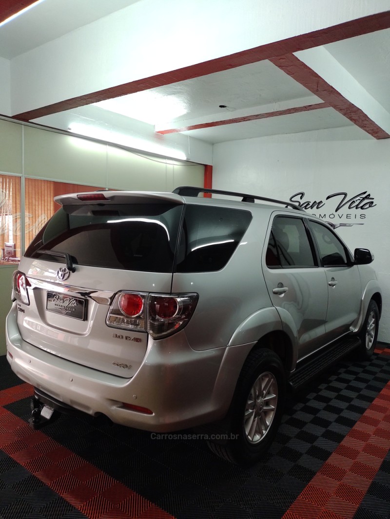 HILUX SW4 3.0 SRV 4X4 16V TURBO INTERCOOLER DIESEL 4P AUTOMÁTICO - 2013 - CAXIAS DO SUL