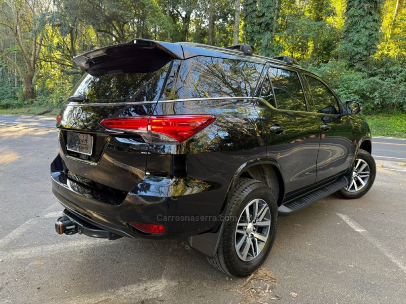 HILUX SW4 2.8 SRX 4X4 16V TURBO INTERCOOLER DIESEL 4P AUTOMÁTICO - 2018 - DOIS IRMãOS
