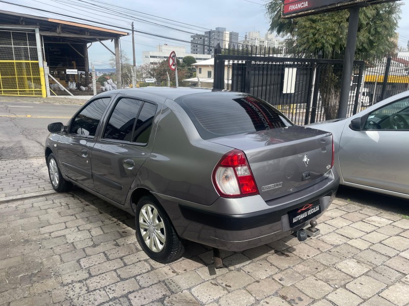 CLIO 1.0 AUTHENTIQUE 16V FLEX 4P MANUAL - 2005 - CAXIAS DO SUL