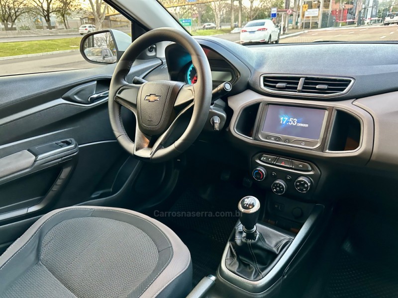 PRISMA 1.4 MPFI LT 8V FLEX 4P MANUAL - 2015 - ESTâNCIA VELHA
