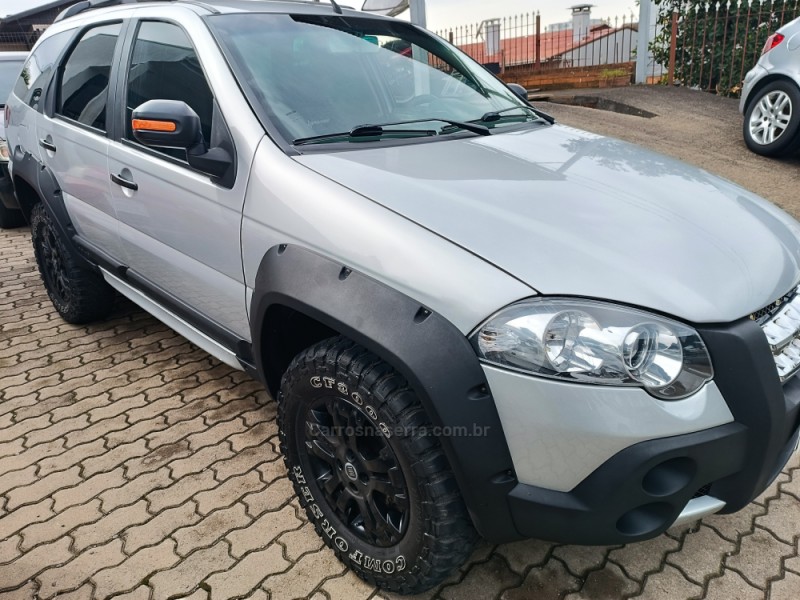 PALIO 1.8 MPI ADVENTURE LOCKER WEEKEND 8V FLEX 4P MANUAL - 2009 - CAXIAS DO SUL