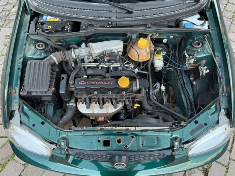 CORSA 1.0 MPFI WIND 8V GASOLINA 4P MANUAL - 2001 - FARROUPILHA