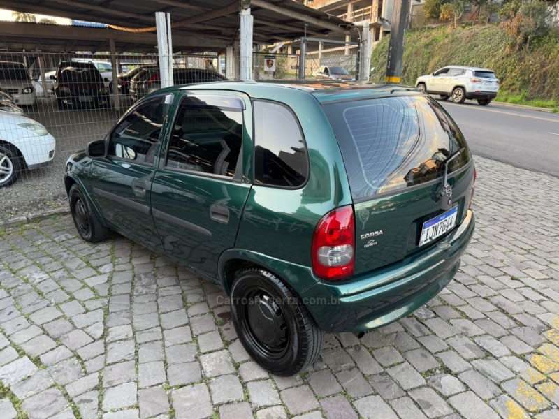 CORSA 1.0 MPFI WIND 8V GASOLINA 4P MANUAL - 2001 - FARROUPILHA