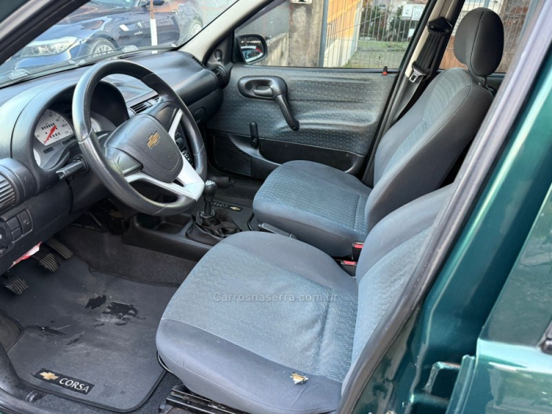 CORSA 1.0 MPFI WIND 8V GASOLINA 4P MANUAL - 2001 - FARROUPILHA