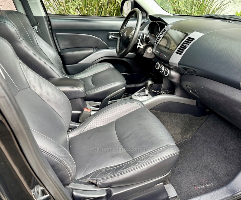 OUTLANDER 2.0 16V GASOLINA 4P AUTOMÁTICO - 2012 - SAPIRANGA