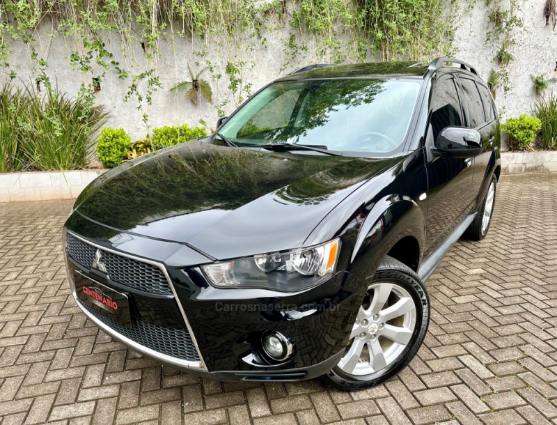 outlander 2.0 16v gasolina 4p automatico 2012 sapiranga