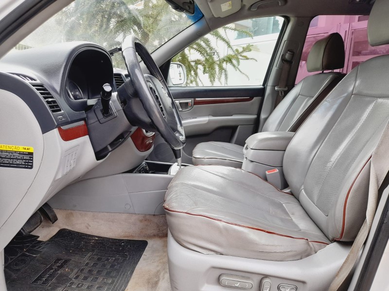 SANTA FÉ 2.7 MPFI GLS 7 LUGARES V6 24V GASOLINA 4P AUTOMÁTICO - 2009 - FARROUPILHA