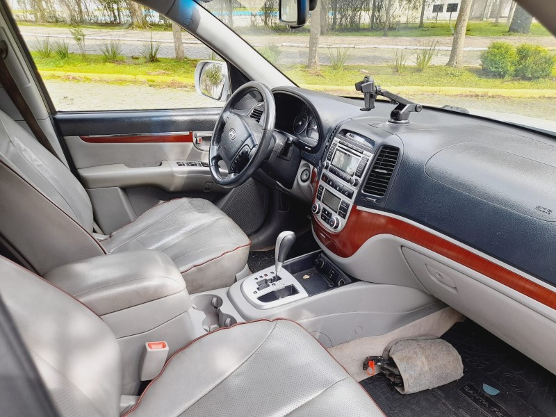 SANTA FÉ 2.7 MPFI GLS 7 LUGARES V6 24V GASOLINA 4P AUTOMÁTICO - 2009 - FARROUPILHA