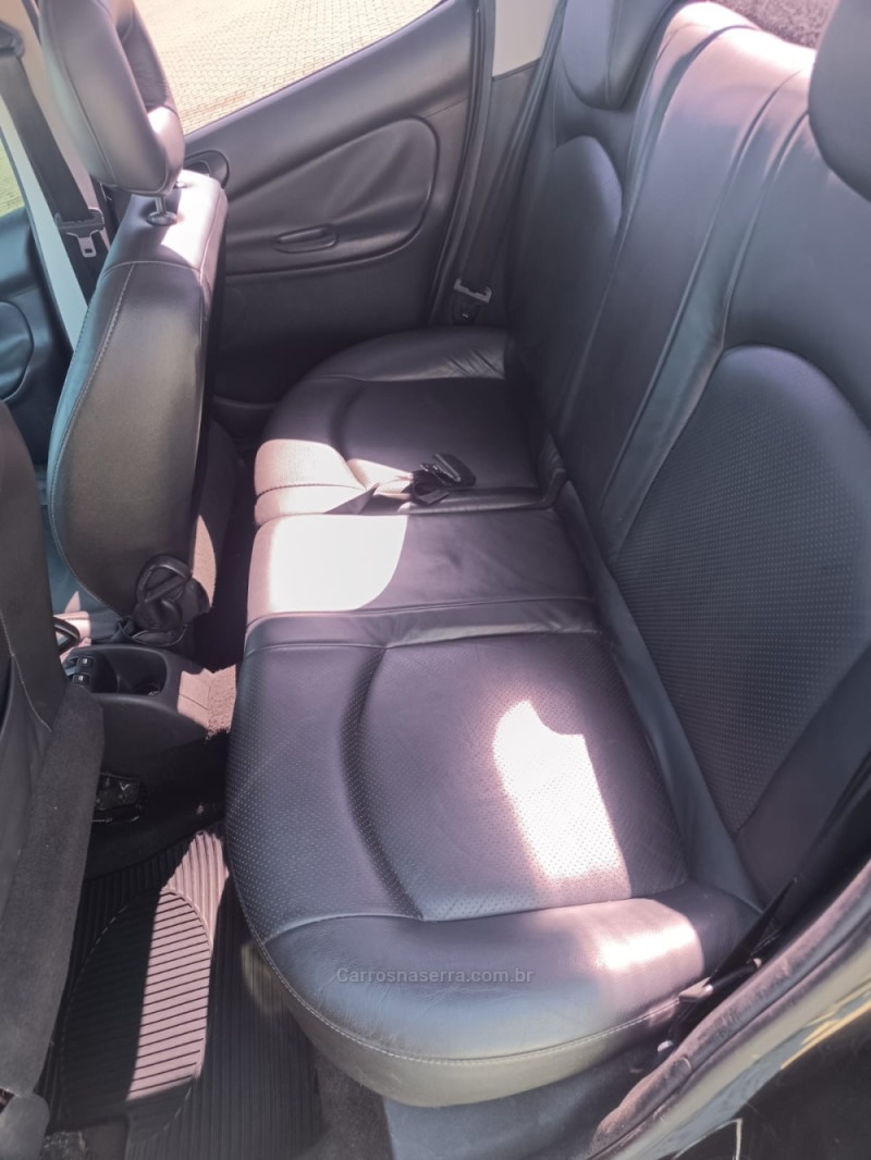 207 1.6 XS PASSION 16V FLEX 4P AUTOMÁTICO - 2009 - IVOTI