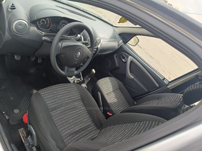 SANDERO 1.6 EXPRESSION 16V FLEX 4P MANUAL - 2014 - IVOTI