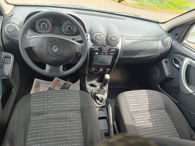 SANDERO 1.6 EXPRESSION 16V FLEX 4P MANUAL - 2014 - IVOTI