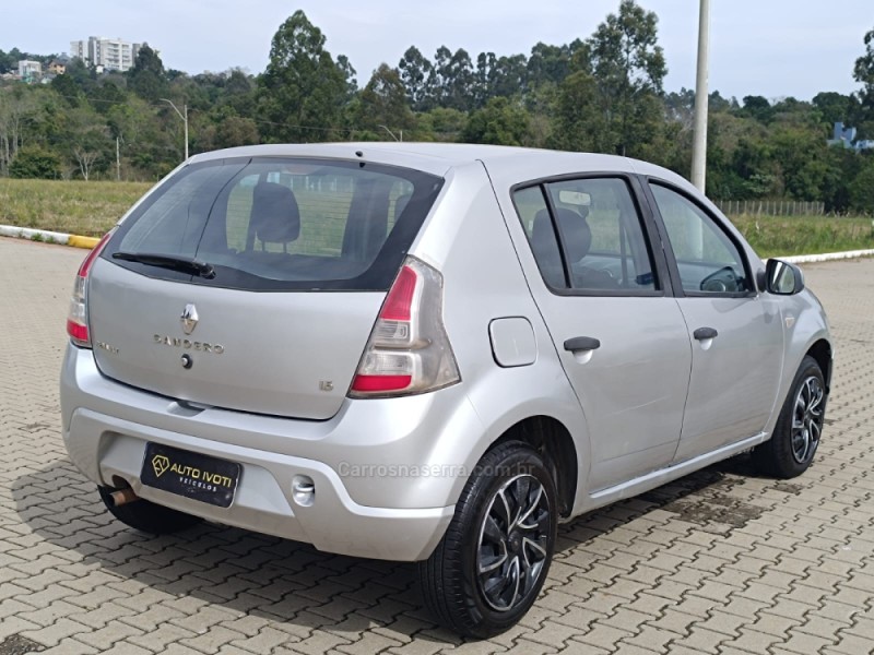 SANDERO 1.6 EXPRESSION 16V FLEX 4P MANUAL - 2014 - IVOTI
