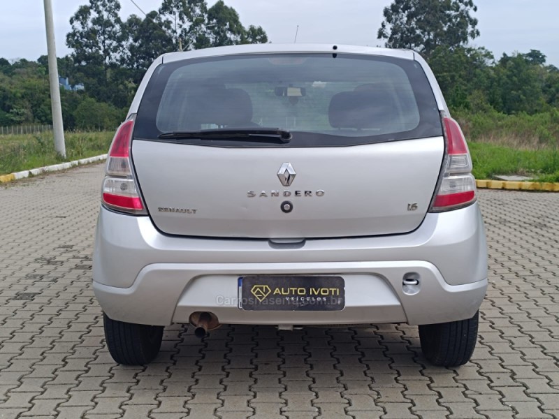 SANDERO 1.6 EXPRESSION 16V FLEX 4P MANUAL - 2014 - IVOTI