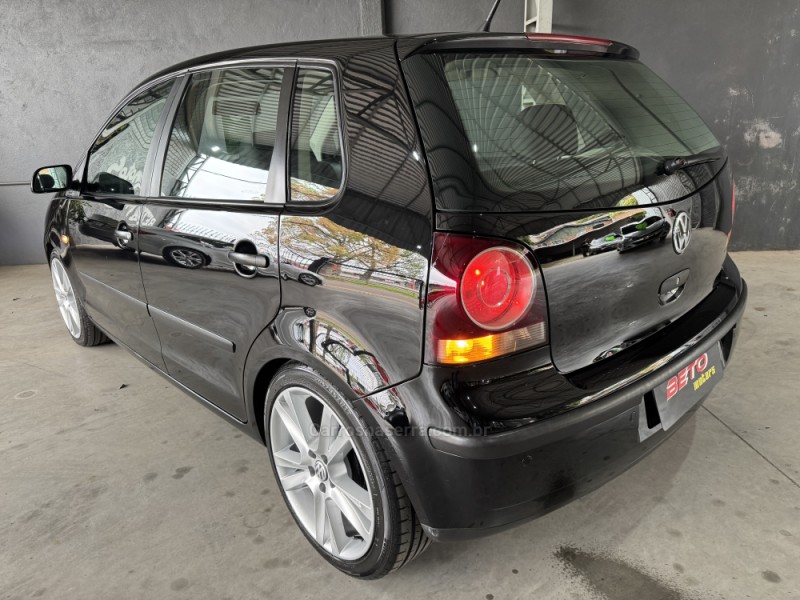 POLO 1.6 MI 8V E-FLEX 4P MANUAL - 2009 - NOVO HAMBURGO