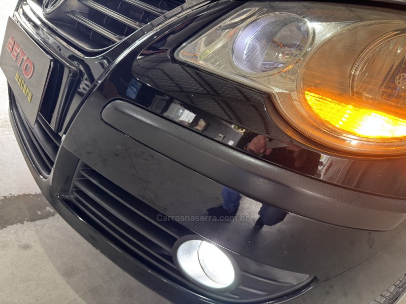 POLO 1.6 MI 8V E-FLEX 4P MANUAL - 2009 - NOVO HAMBURGO
