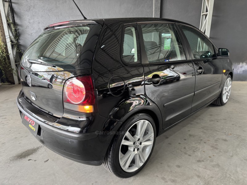 POLO 1.6 MI 8V E-FLEX 4P MANUAL - 2009 - NOVO HAMBURGO