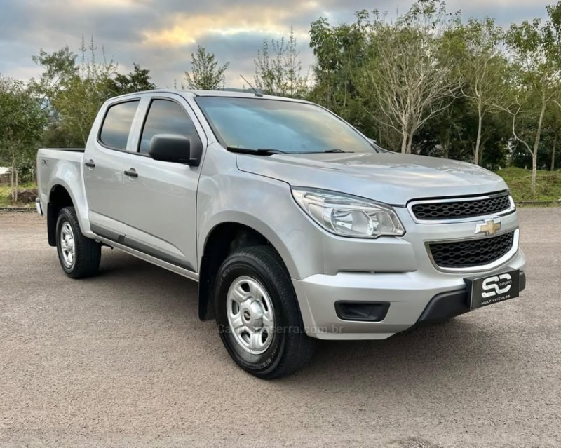 S10 2.8 LS 4X4 CD 16V TURBO DIESEL 4P MANUAL - 2014 - ENCANTADO