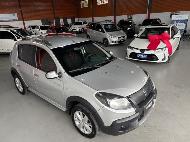 SANDERO 1.6 STEPWAY 16V FLEX 4P MANUAL - 2013 - CAXIAS DO SUL