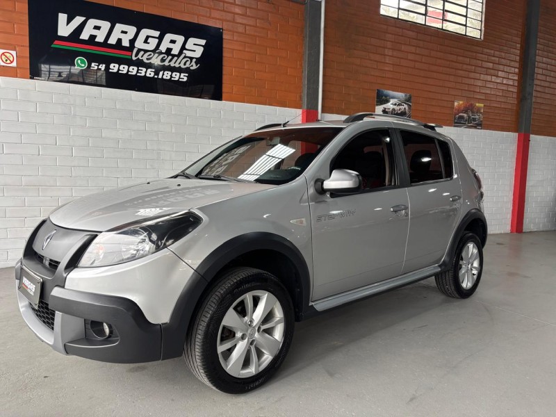 SANDERO 1.6 STEPWAY 16V FLEX 4P MANUAL - 2013 - CAXIAS DO SUL